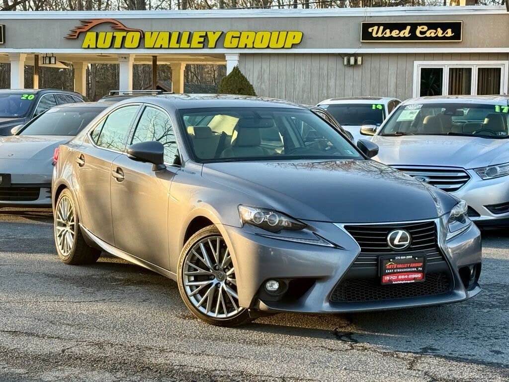 2016 Lexus IS 300 AWD