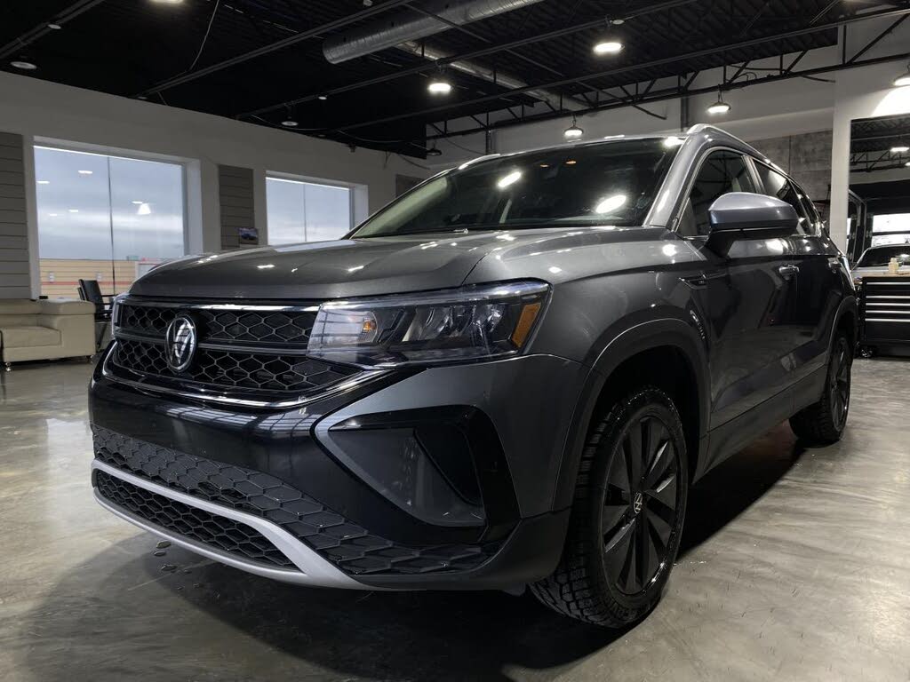 Volkswagen Taos Comfortline FWD 2024