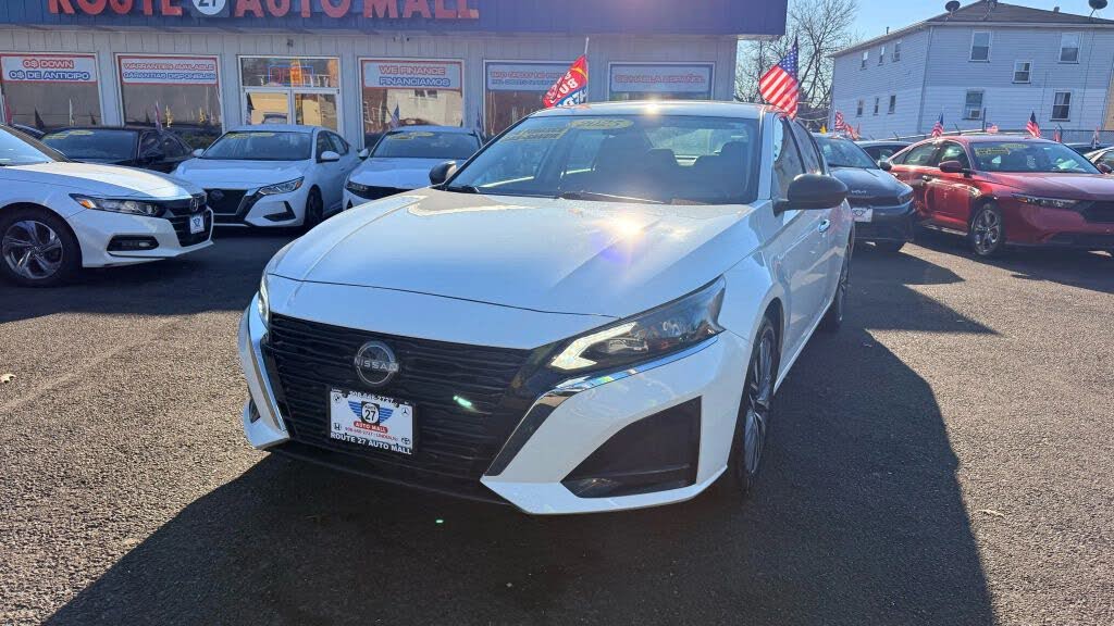 2025 Nissan Altima 2.5 SV FWD