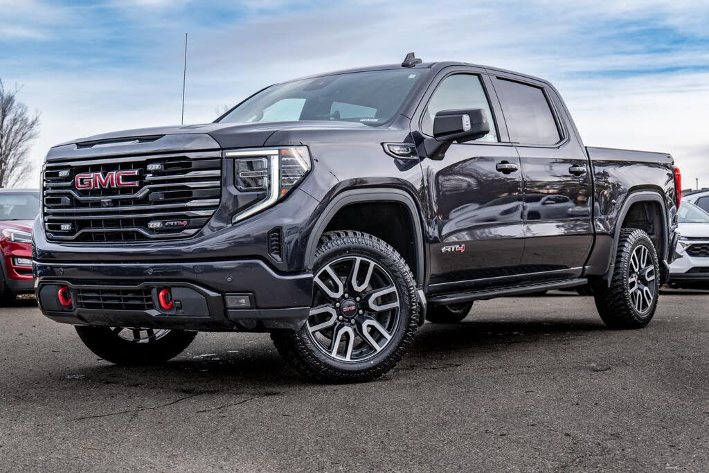 2022 GMC Sierra 1500 AT4 Crew Cab 4WD