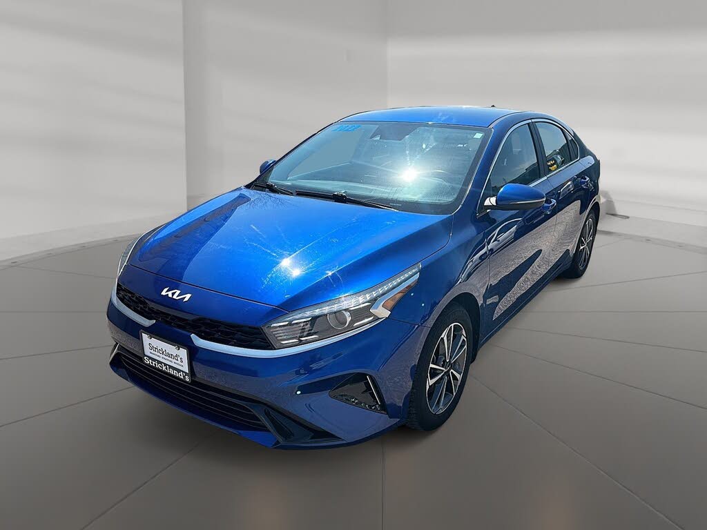 2022 Kia Forte EX FWD