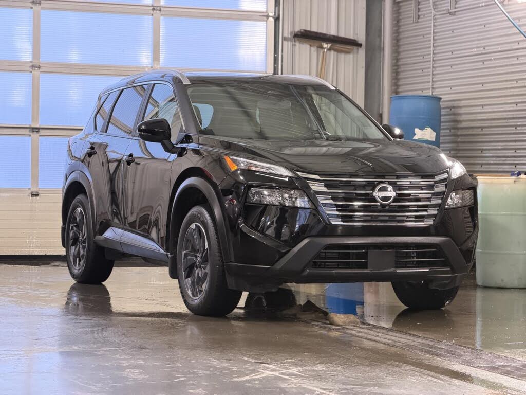 Nissan Rogue SV AWD 2025