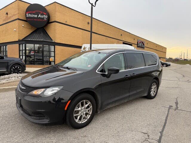 Chrysler Grand Caravan SXT FWD 2022