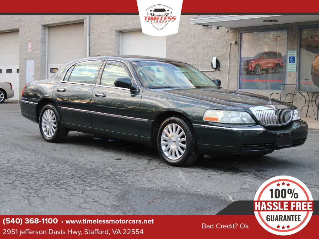 2003 Lincoln Town Car Signature