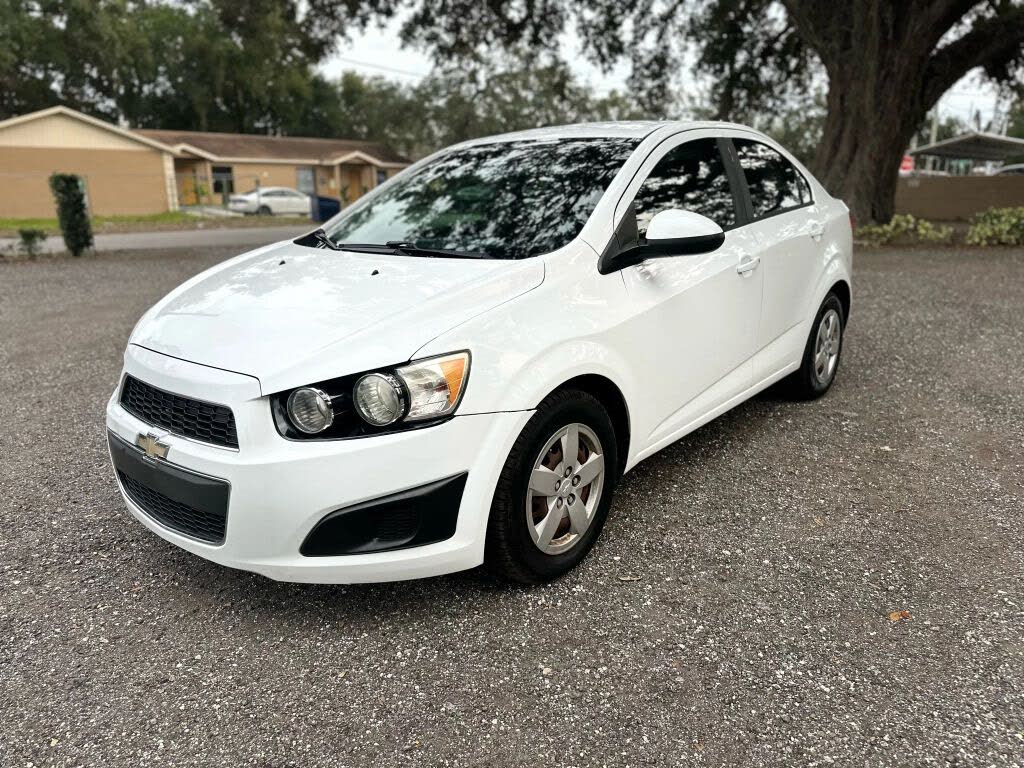 2015 Chevrolet Sonic LS Sedan FWD