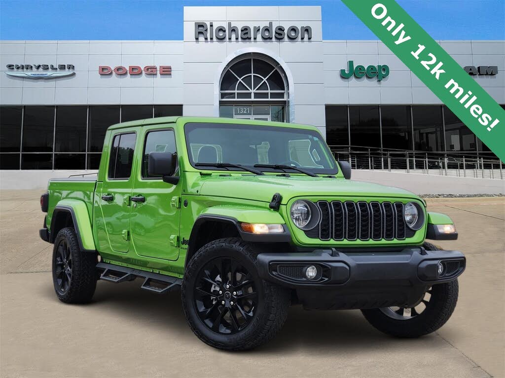 2025 Jeep Gladiator Sport Crew Cab 4WD