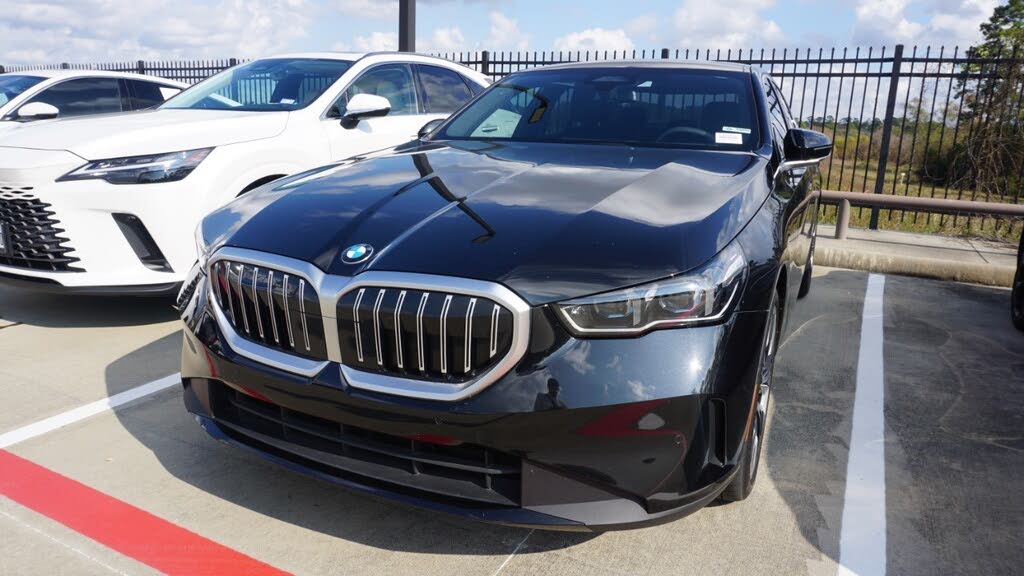 2024 BMW 5 Series 530i RWD
