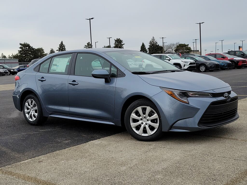 2026 Toyota Corolla LE FWD