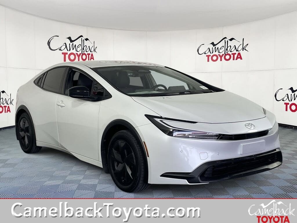 2026 Toyota Prius LE FWD