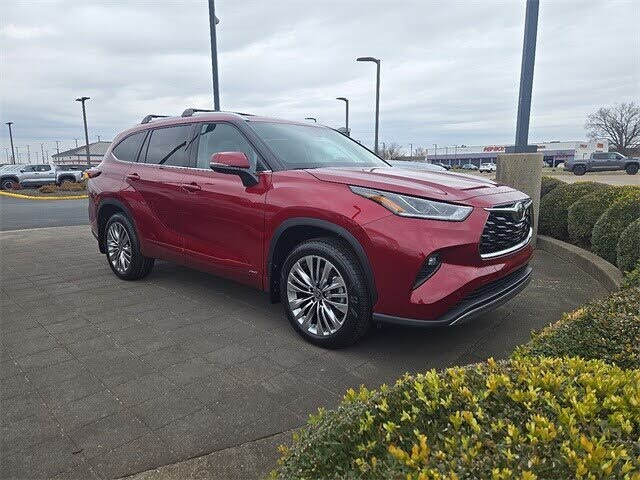 2026 Toyota Highlander Hybrid Platinum AWD