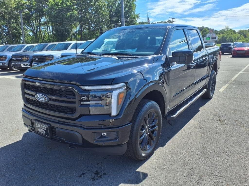 2025 Ford F-150 Lariat SuperCrew 4WD