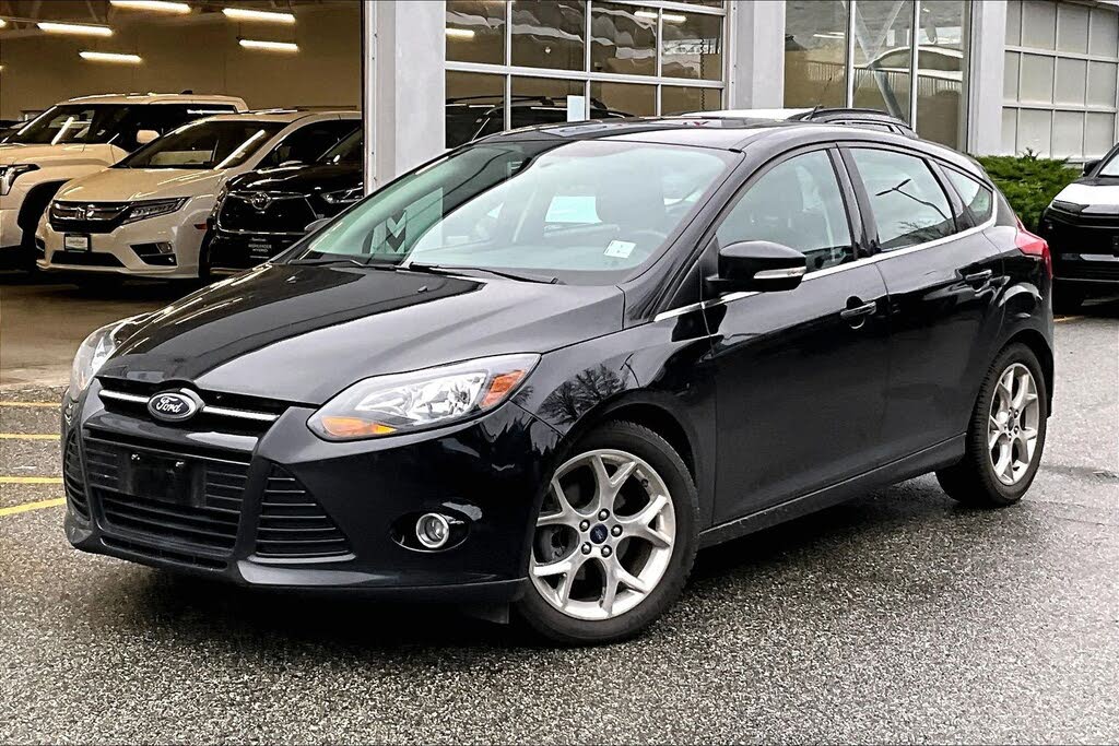 2013 Ford Focus Titanium Hatchback