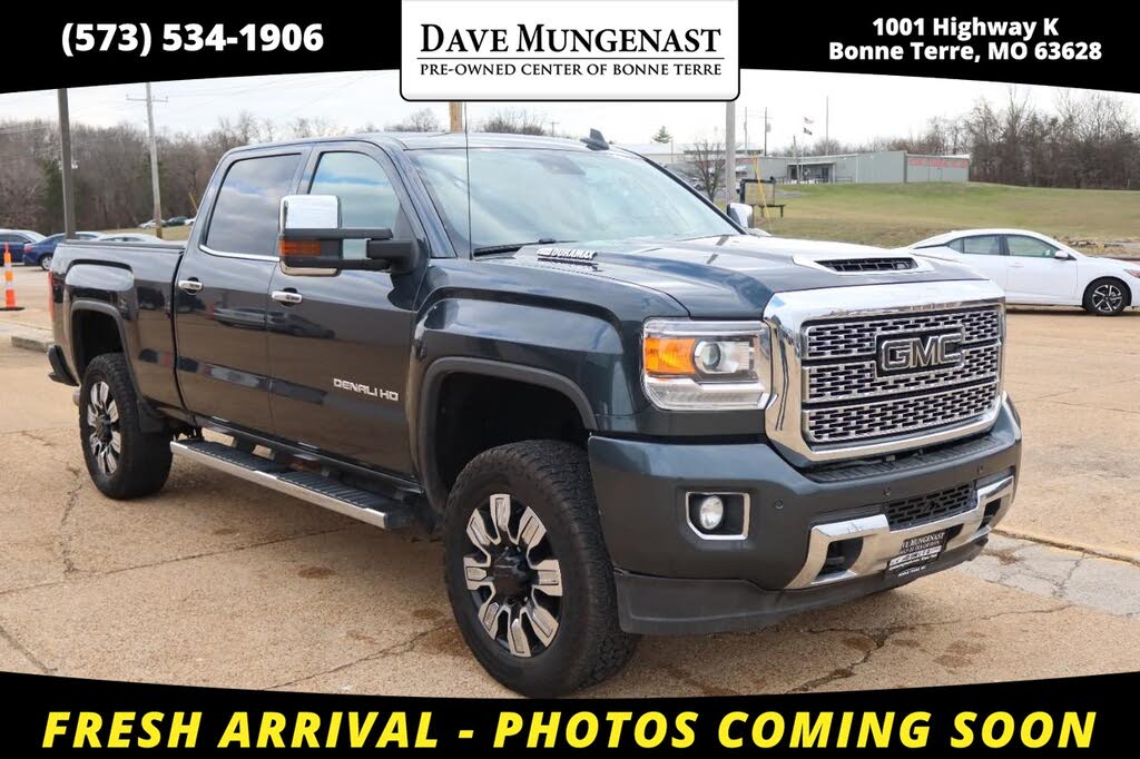 2018 GMC Sierra 3500HD Denali Crew Cab LB DRW 4WD