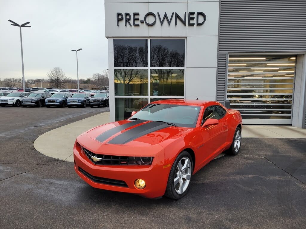 2011 Chevrolet Camaro 2LT Coupe RWD