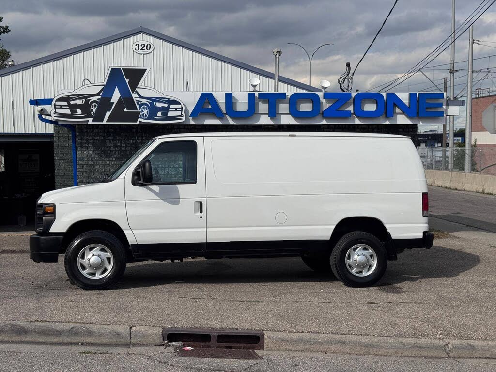2011 Ford E-Series E-350 Super Duty Cargo Van