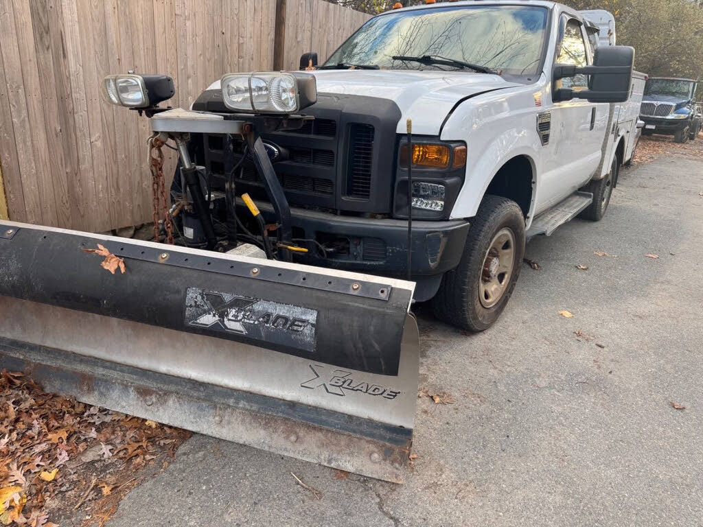 2009 Ford F-350 Super Duty XL SuperCab 4WD