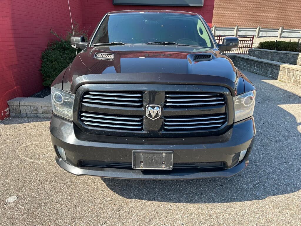 RAM 1500 Sport Crew Cab 4WD 2016