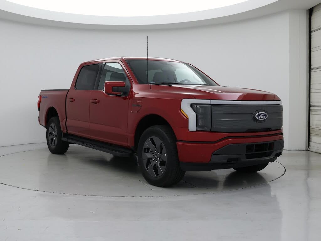 2023 Ford F-150 Lightning Lariat SuperCrew AWD