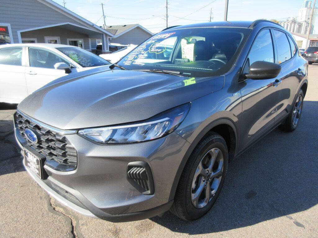 2025 Ford Escape ST-Line AWD