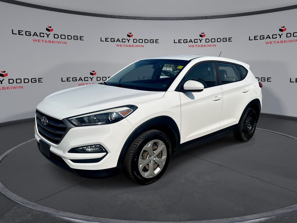 2016 Hyundai Tucson 2.0L SE FWD with Beige Seats