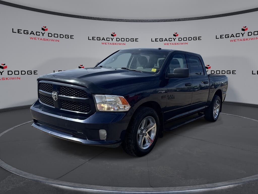 2018 RAM 1500 Express Crew Cab 4WD