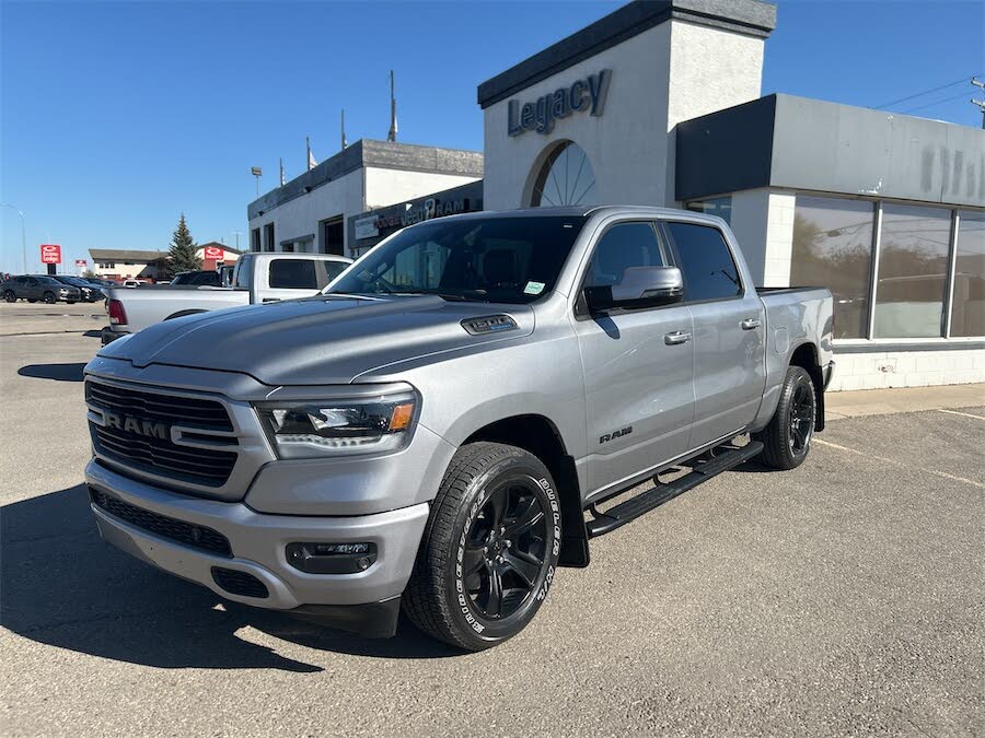 RAM 1500 Sport Crew Cab 4WD 2023