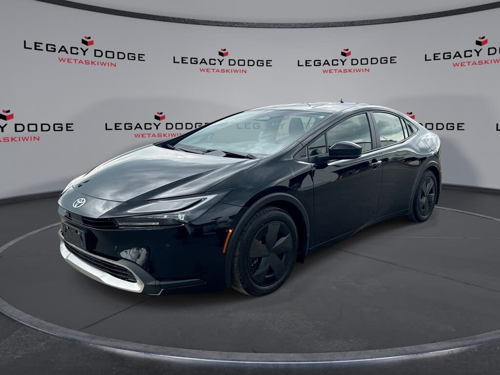 Toyota Prius Plug-In Hybrid SE FWD 2025