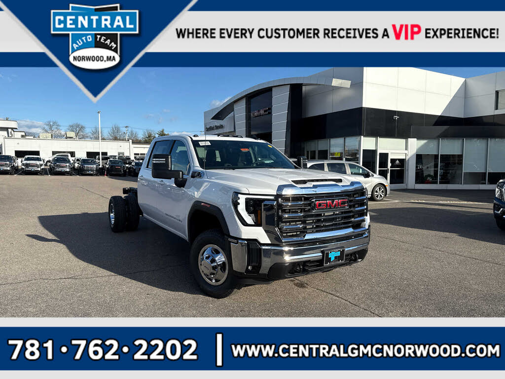 2026 GMC Sierra 3500HD Chassis SLE Crew Cab 4WD