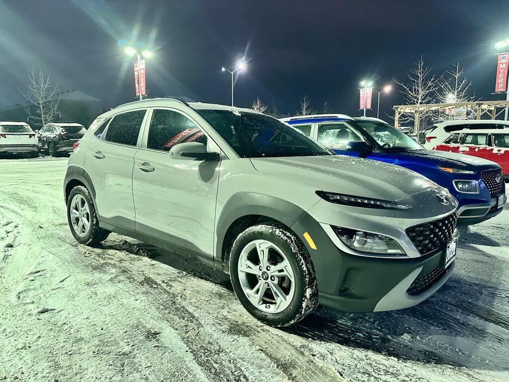 2022 Hyundai Kona Preferred FWD