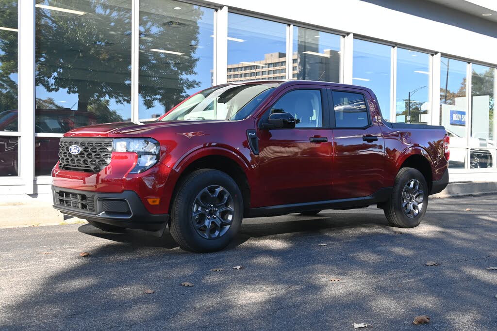 2025 Ford Maverick XLT SuperCrew AWD