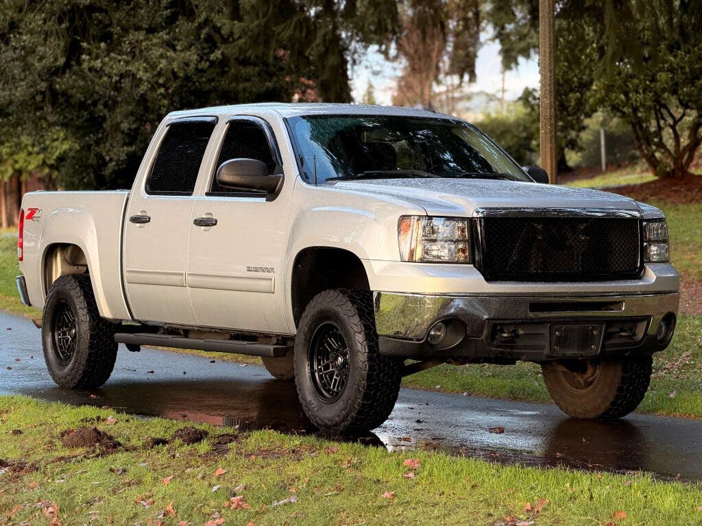 2011 GMC Sierra 1500 SLE Crew Cab 4WD