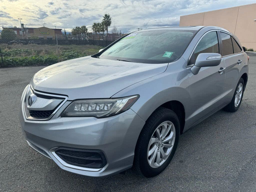 2018 Acura RDX FWD with Technology and AcuraWatch Plus Package