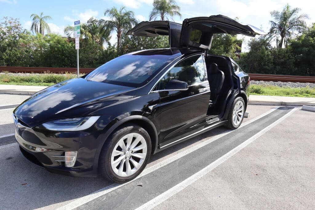 2020 Tesla Model X Long Range Plus AWD