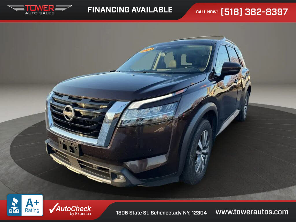 2022 Nissan Pathfinder SL 4WD