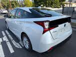 Toyota Prius LE FWD