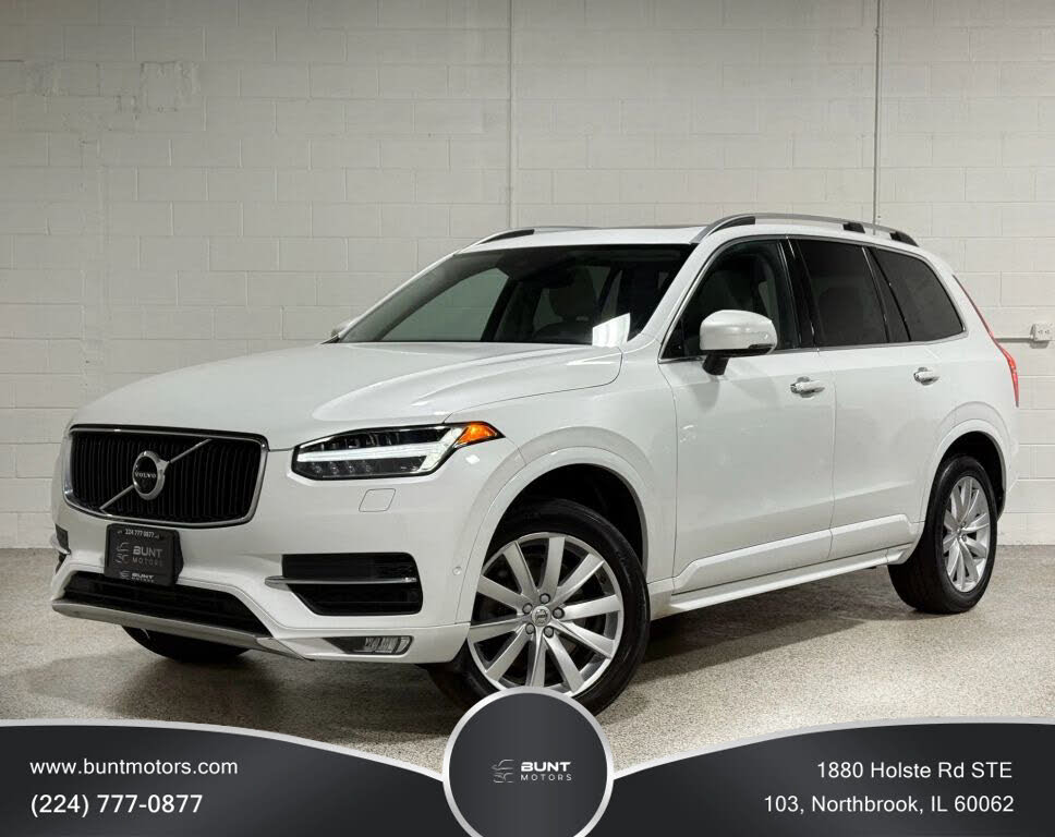 2017 Volvo XC90 T6 Momentum AWD