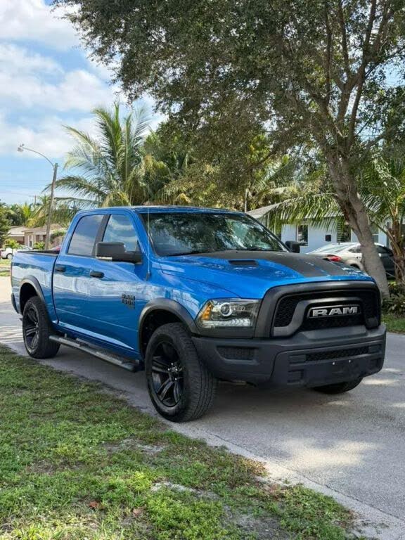 2021 RAM 1500 Classic SLT Crew Cab 4WD