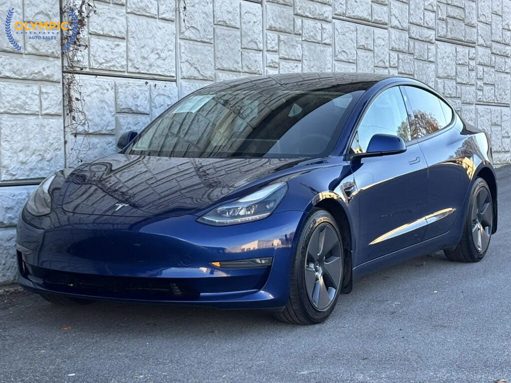 2022 Tesla Model 3 Long Range AWD