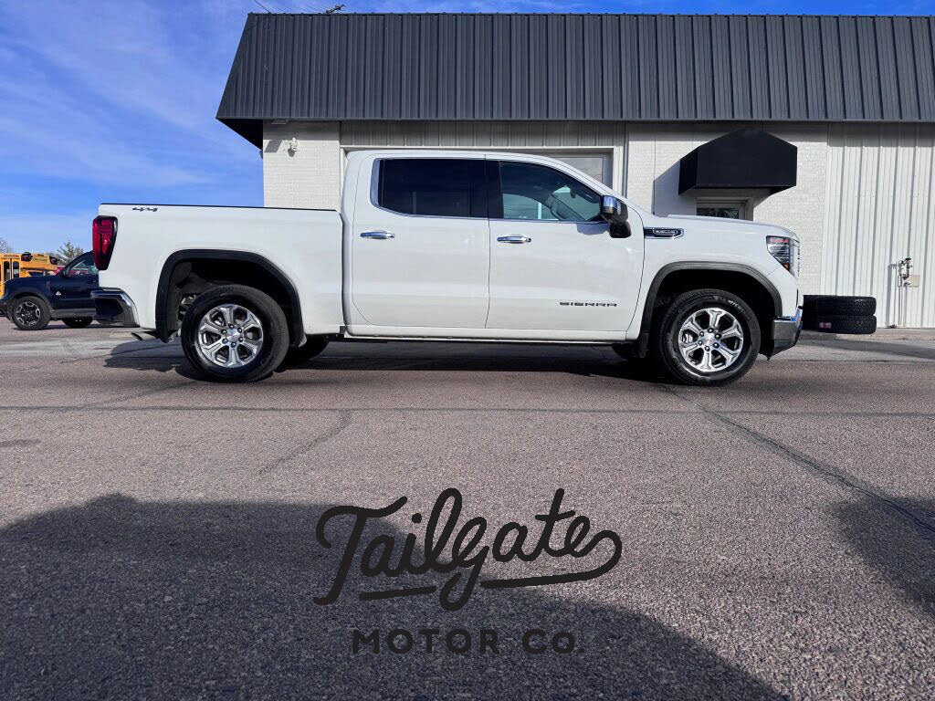 2025 GMC Sierra 1500 SLT Crew Cab 4WD