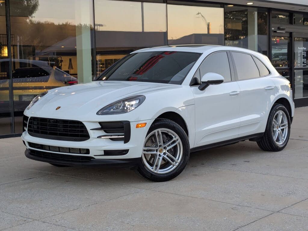 2021 Porsche Macan AWD