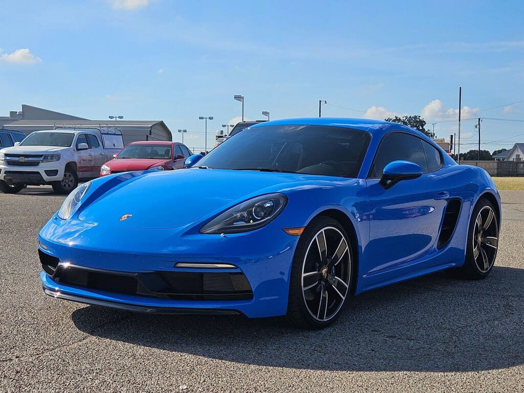 2025 Porsche 718 Cayman