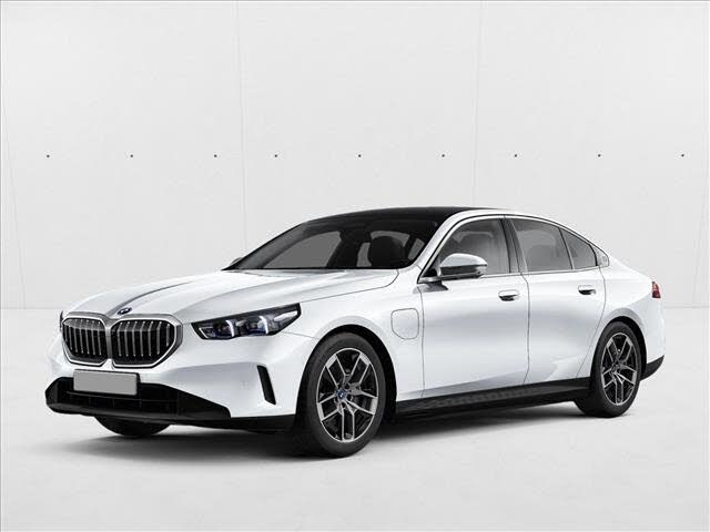 2026 BMW 5 Series 550e xDrive