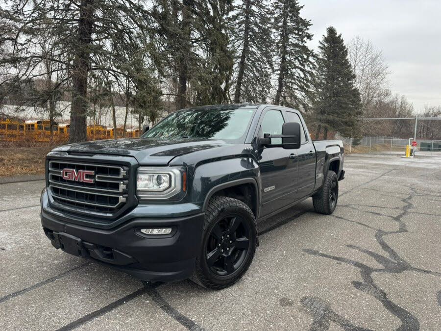 2017 GMC Sierra 1500 Base Double Cab 4WD