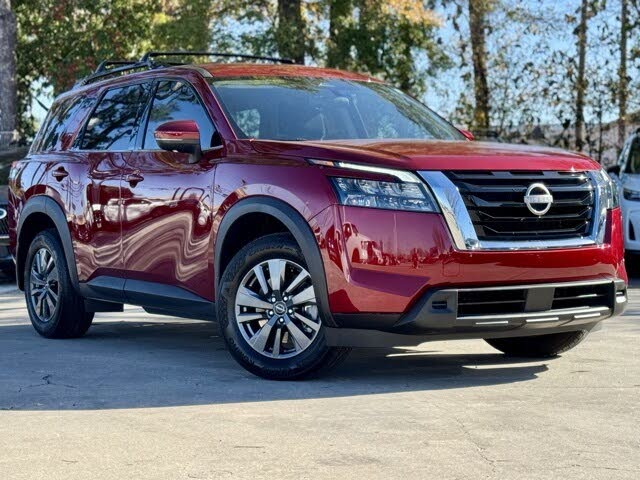 2024 Nissan Pathfinder SV FWD