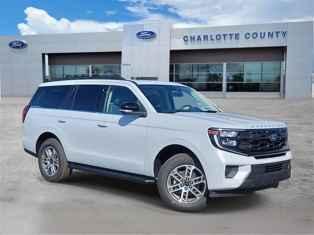 2025 Ford Expedition Active RWD