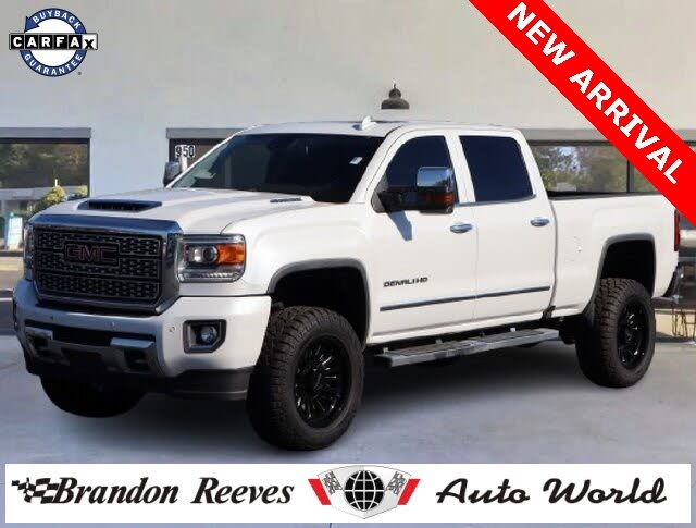 2018 GMC Sierra 2500HD Denali Crew Cab SB 4WD
