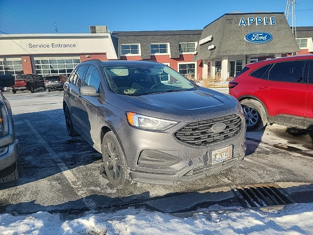 2022 Ford Edge SE AWD