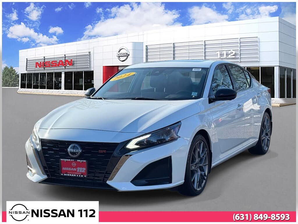 2024 Nissan Altima 2.0 SR FWD