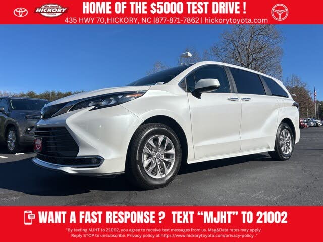 2024 Toyota Sienna XLE 7-Passenger FWD