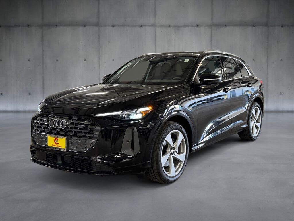 2025 Audi Q5 quattro Prestige 40 TFSI